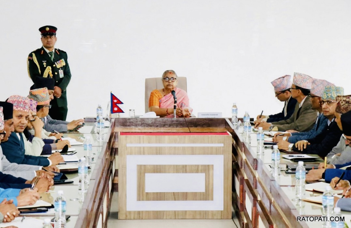 नवनियुक्त प्रधानमन्त्री सुशीला कार्कीद्वारा पदभार ग्रहण
