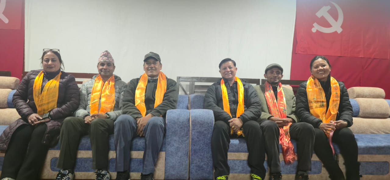 सोलुखुम्बुमा नेकपा एमालेको ११औं महाधिवेशनका लागि सर्वसम्मत प्रतिनिधि चयन