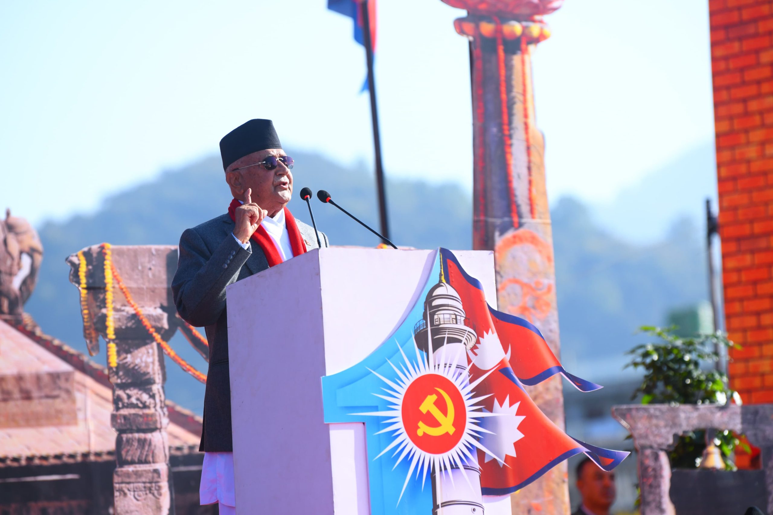 “११ महाधिवेशनको सन्देश एकता हो” : केपी ओली “यो अभियान पार्टीको होइन, देश जोगाउने अभियान हो”